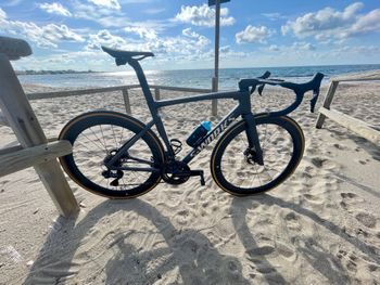 Used Specialized S-Works Tarmac SL7 - Shimano Dura-Ace Di2 2022 2022 Road & Gravel — image 7 of 9