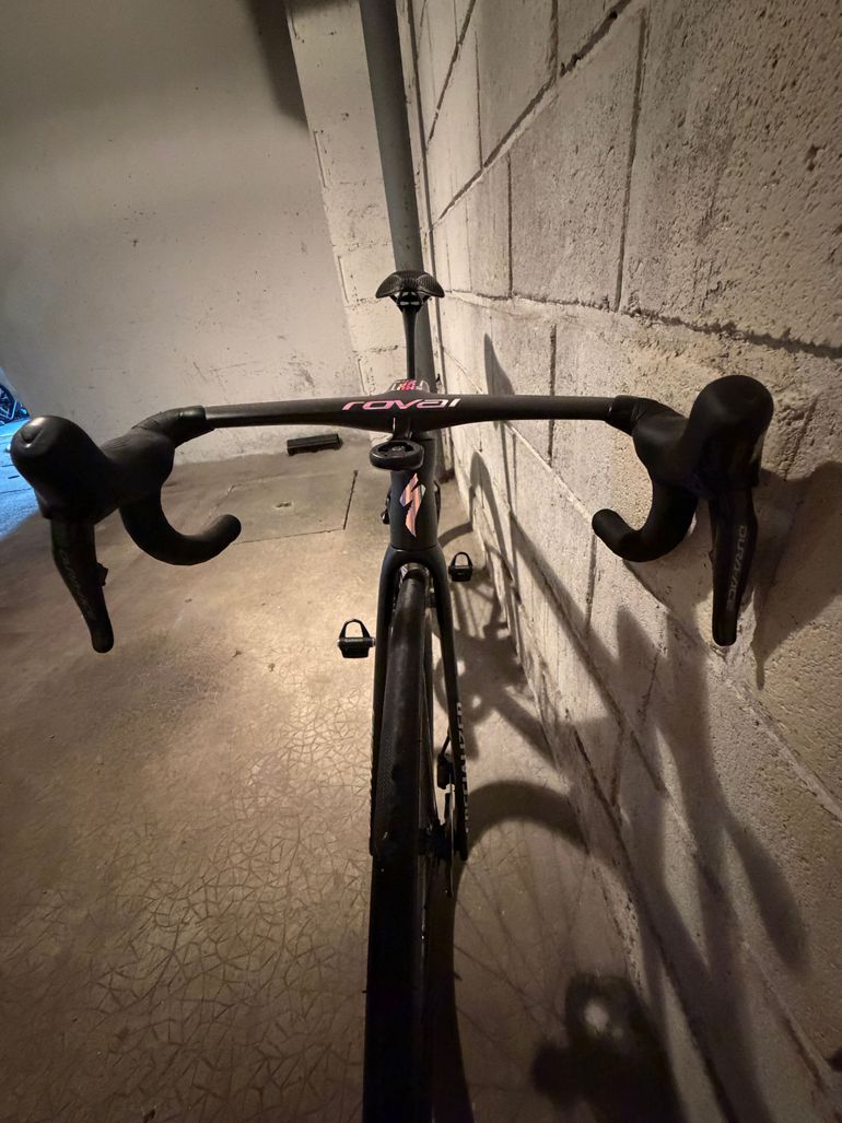 Used Specialized S-Works Tarmac SL8 - Shimano Dura-Ace Di2 2024 2024 Road & Gravel — image 7 of 12