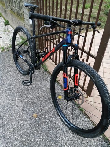 Used BH Bikes Custom Shimano Deore XT 2022 Mountainbike, Blue — image 1 of 4