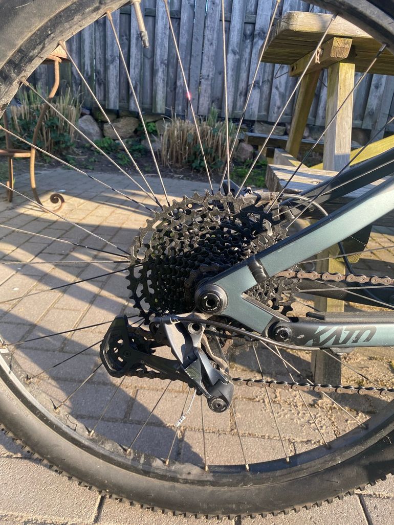 Used Ghost KATO FS ESSENTIAL 2025 2025 Mountainbike, Black, 27.5, 29 — image 5 of 10