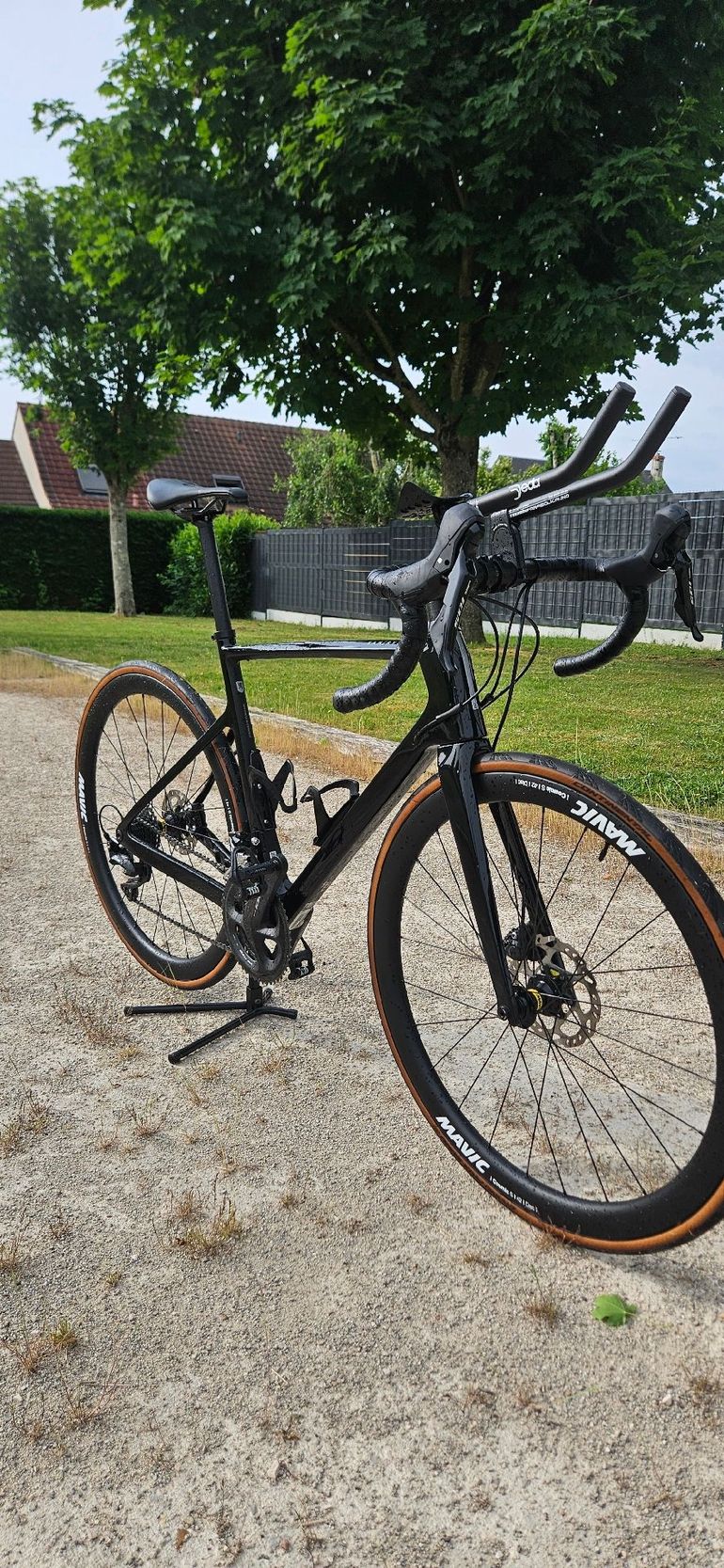 Used Van rysel Edr Shimano 105 2022 Road & Gravel, Black — image 4 of 11