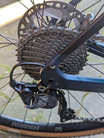 Used Trek Domane Shimano Ultegra 2022 Road & Gravel — image 3 of 9