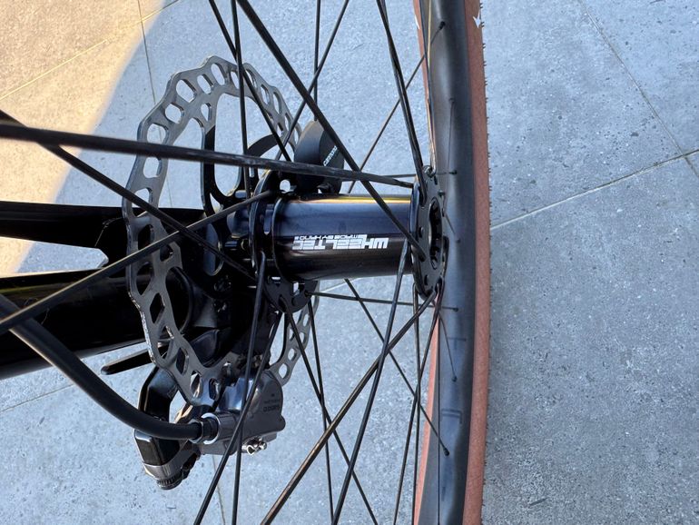 Used Cannondale Scalpel Carbon 3 2023 2023 Mountainbike, Light Gray — image 11 of 12