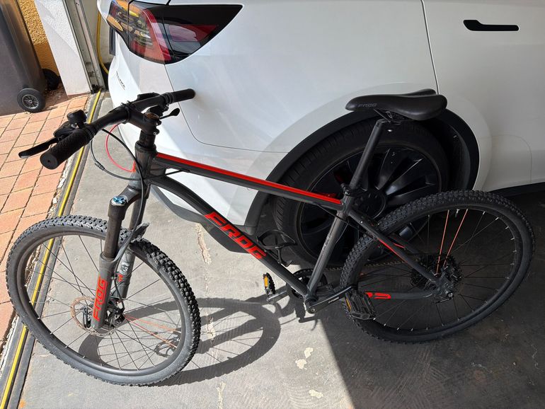 Used Frog Frog Custom Microshift Advent 2022 Mountainbike, Light Gray — image 2 of 4