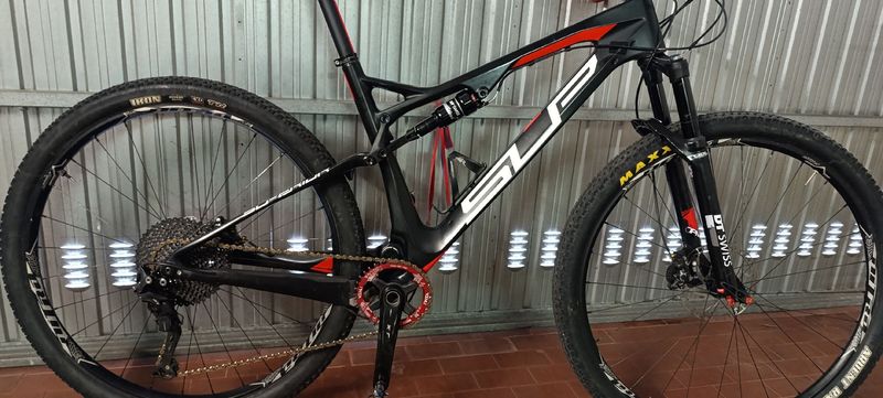 SUPERIOR BIKES Custom Frameset 2020 MTB d'occasion