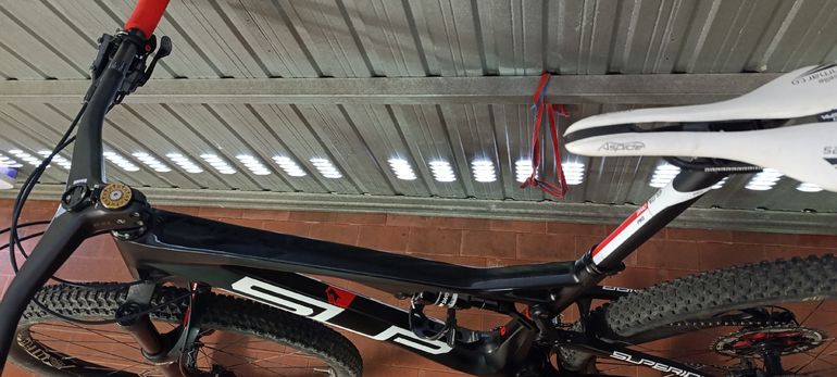 Used SUPERIOR BIKES SUPERIOR BIKES Custom Frameset 2020 Mountainbike — image 6 of 9