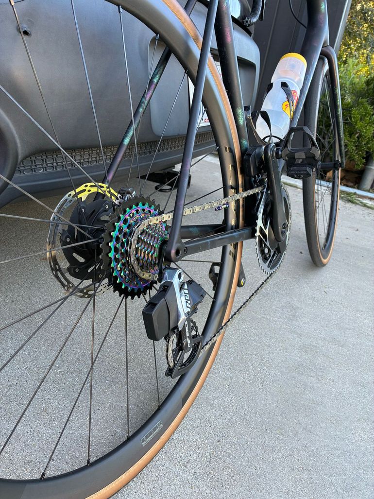 Used Specialized S-Works Aethos – SRAM Red eTap AXS 2023 2023 Road & Gravel, Black — image 4 of 13
