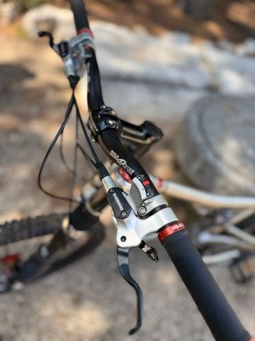 Used Cannondale Custom Shimano XTR 2008 Mountainbike, Light Gray — image 5 of 11