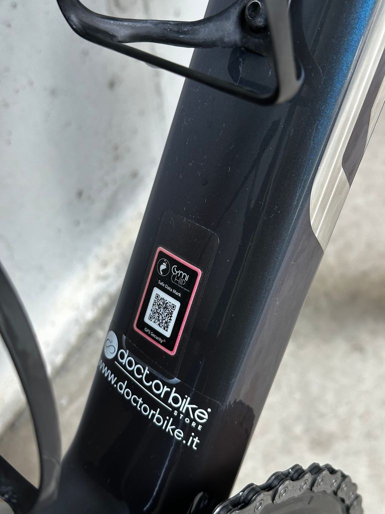 Used Giant TCR Advanced Pro 0 KOM 2026 2026 Road & Gravel, Blue — image 8 of 9