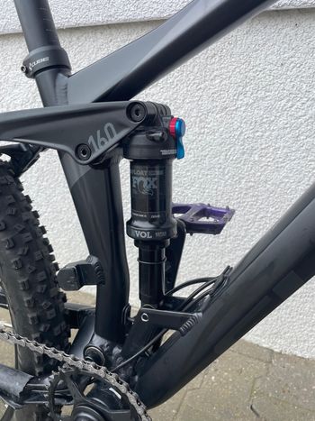 Used CUBE STEREO 160 Race 27.5 2018 2018 Mountainbike — image 4 of 7