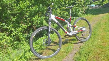 Used Cannondale Trigger Shimano Deore XT 2017 Mountainbike, White — image 3 of 10