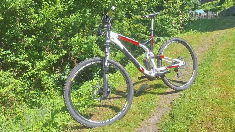 Used Cannondale Trigger Shimano Deore XT 2017 Mountainbike, White — image 3 of 10