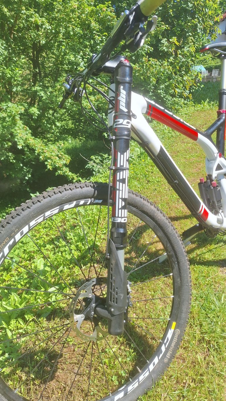 Used Cannondale Trigger Shimano Deore XT 2017 Mountainbike, White — image 4 of 10