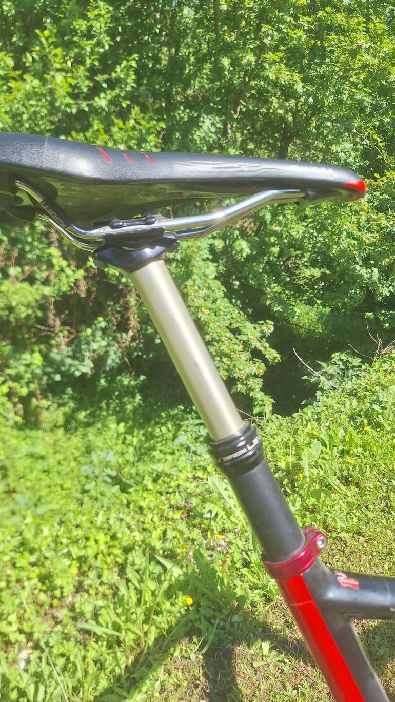Used Cannondale Trigger Shimano Deore XT 2017 Mountainbike, White — image 8 of 10