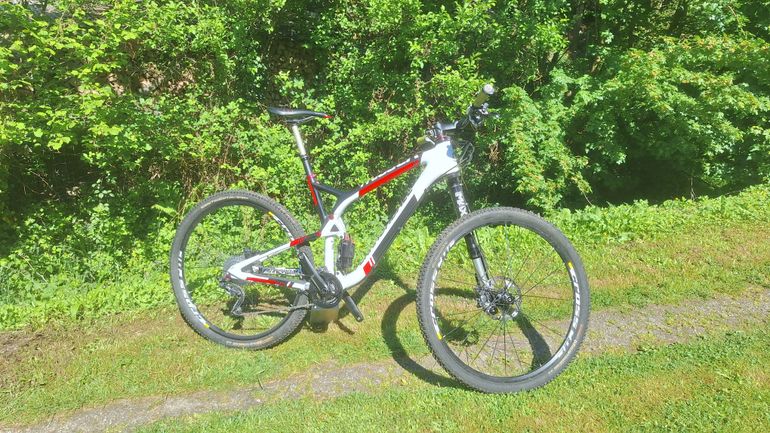 Used Cannondale Trigger Shimano Deore XT 2017 Mountainbike, White — image 5 of 10