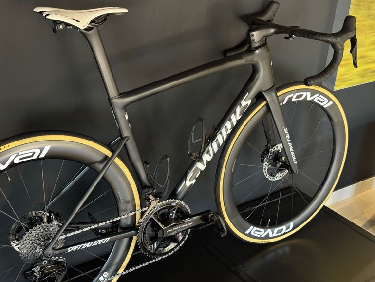 Used Specialized S-Works Tarmac SL8 Frameset - FACT 12r Carbon 2024 Frameset 2024 Road & Gravel — image 7 of 11