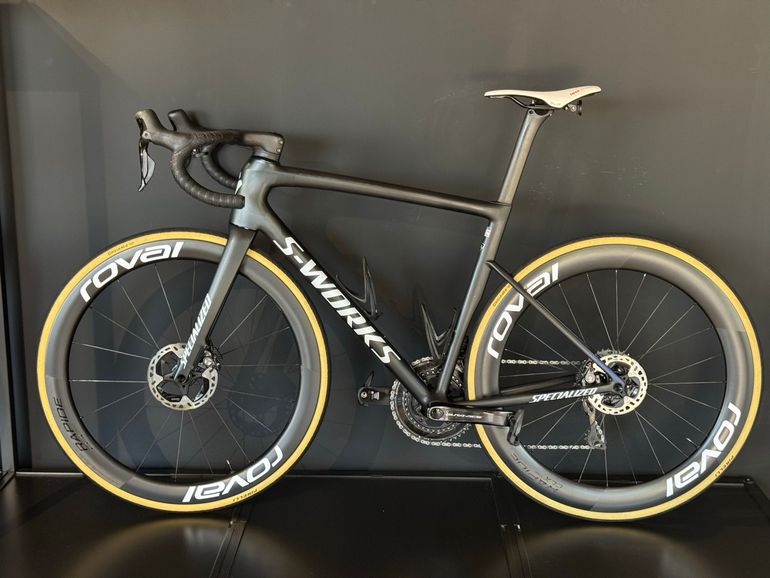 Used Specialized S-Works Tarmac SL8 Frameset - FACT 12r Carbon 2024 Frameset 2024 Road & Gravel — image 8 of 11