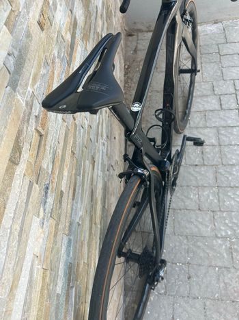 Used Pinarello DOGMA F12 DURA ACE Di2 Rim 2022 2022 Road & Gravel, Black — image 4 of 7