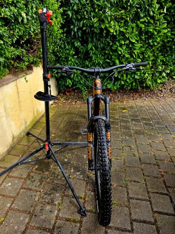 Used Radon SWOOP 10.0 2022 2022 Mountainbike, Orange, 29 — image 2 of 18