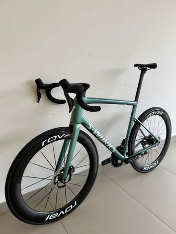 Used Specialized S-Works Tarmac SL8 - Shimano Dura-Ace Di2 2026 2026 Road & Gravel — image 16 of 22