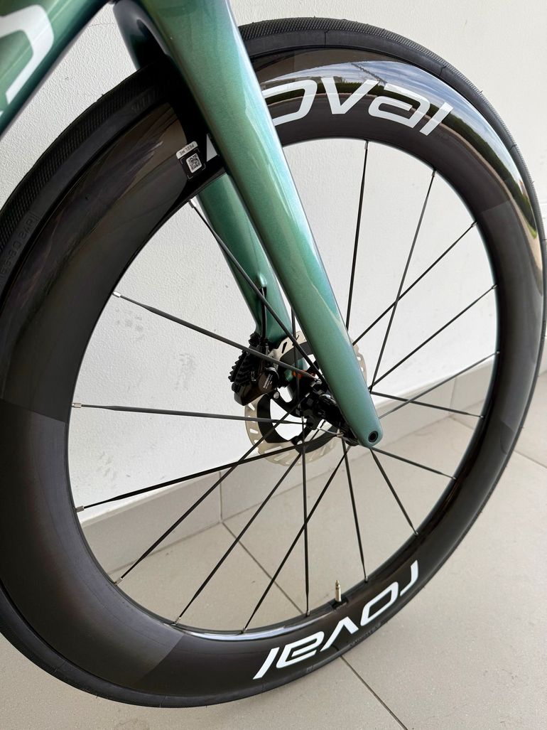 Used Specialized S-Works Tarmac SL8 - Shimano Dura-Ace Di2 2026 2026 Road & Gravel — image 8 of 22