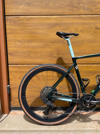 Used Colnago COLNAGO GRAVEL 2024 Road & Gravel, Verde — image 3 of 11