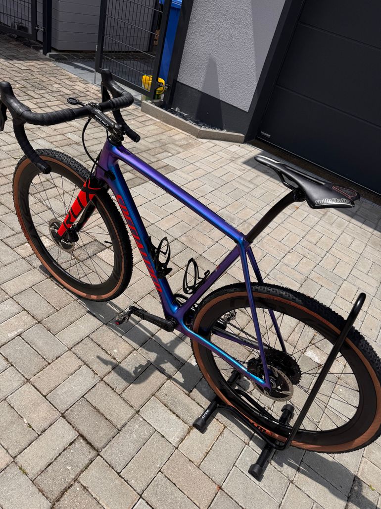 Used Specialized Crux Elite Di2, Customized, 56cm, CMLN/RKTRED 2020 Road & Gravel — image 5 of 6