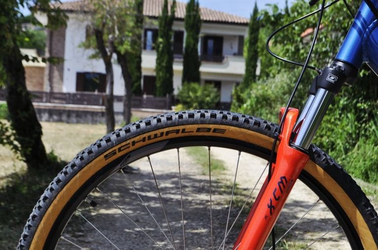 Used KTM KTM Custom Shimano Deore 2024 Mountainbike, Azul — image 4 of 9