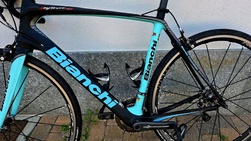 Używany Bianchi Infinito CV Chorus 2016 2016 Road & Gravel — zdjęcie 10 z 15