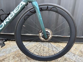 Used Orbea ORCA M20iTEAM 2026 2026 Road & Gravel, Verde — image 4 of 6