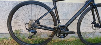 Used Specialized Tarmac SL6 Disc Pro - SRAM Force eTap AXS 2020 2020 Road & Gravel — image 2 of 7