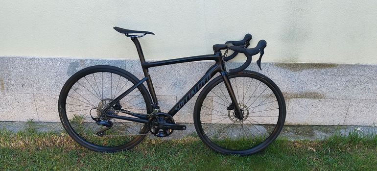 Used Specialized Tarmac SL6 Disc Pro - SRAM Force eTap AXS 2020 2020 Road & Gravel — image 1 of 7