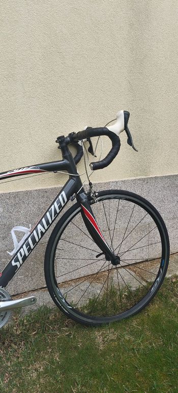 Used Specialized Tarmac Shimano 105 2010 Road & Gravel — image 3 of 5