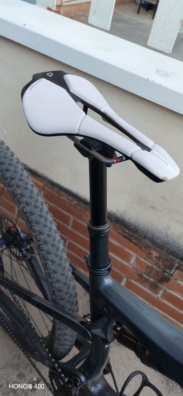 Orbea Oiz Shimano Deore XT 2020 Mountainbike usato, Grigio chiaro — immagine 5 di 7