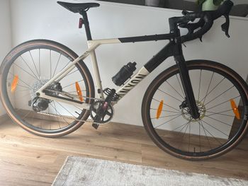Used Canyon Grail CF SL 7 AXS 2024 2024 Road & Gravel — image 2 of 3