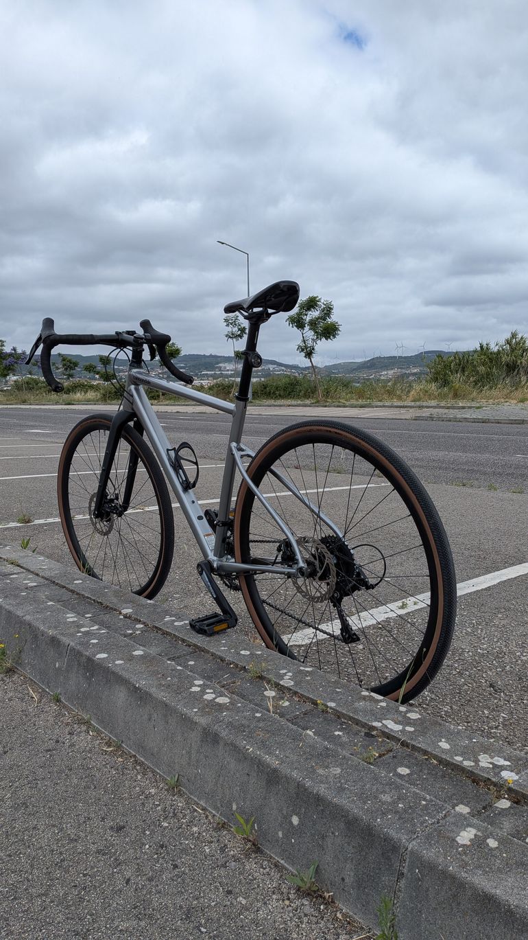 Used Cannondale Topstone 3 2024 2024 Road & Gravel, Hellgrau — image 4 of 10
