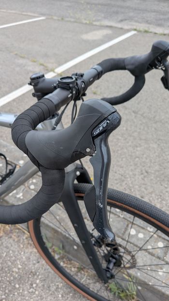 Used Cannondale Topstone 3 2024 2024 Road & Gravel, Hellgrau — image 7 of 10
