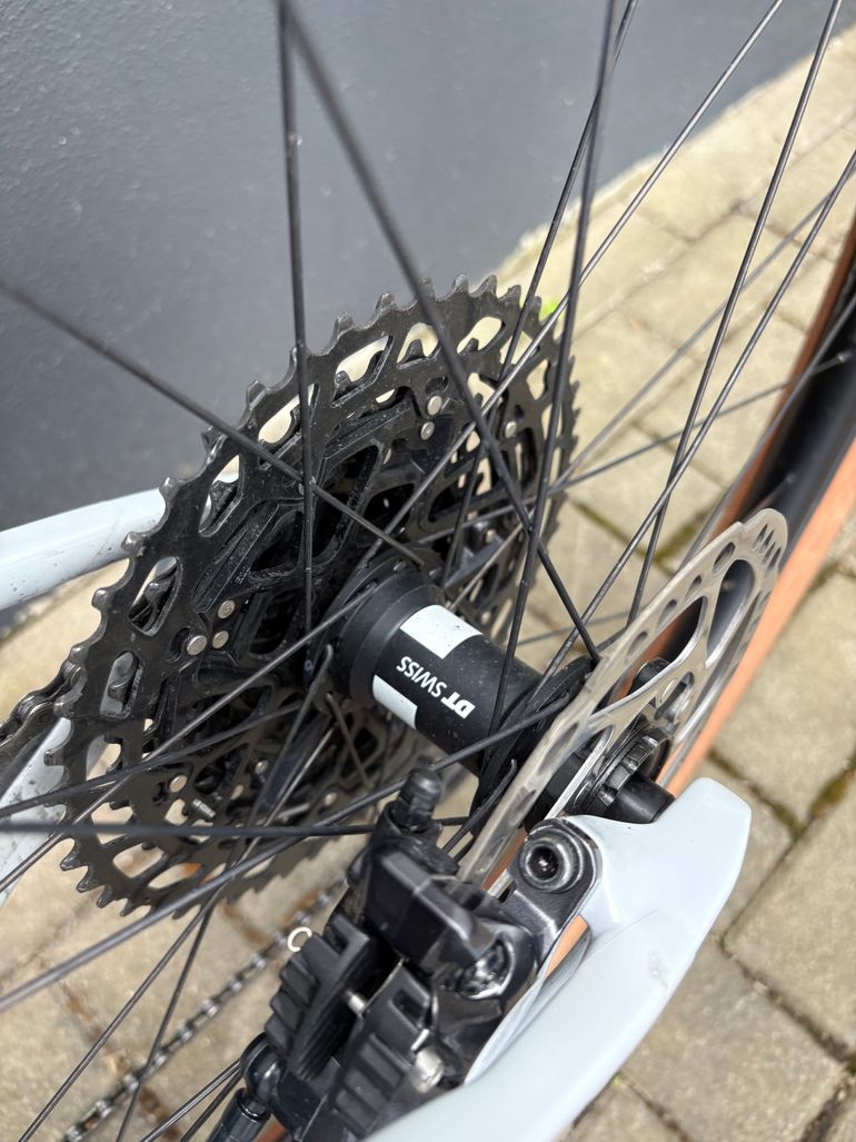 Used Orbea OIZ M11 AXS 2023 2023 Mountainbike — image 8 of 19