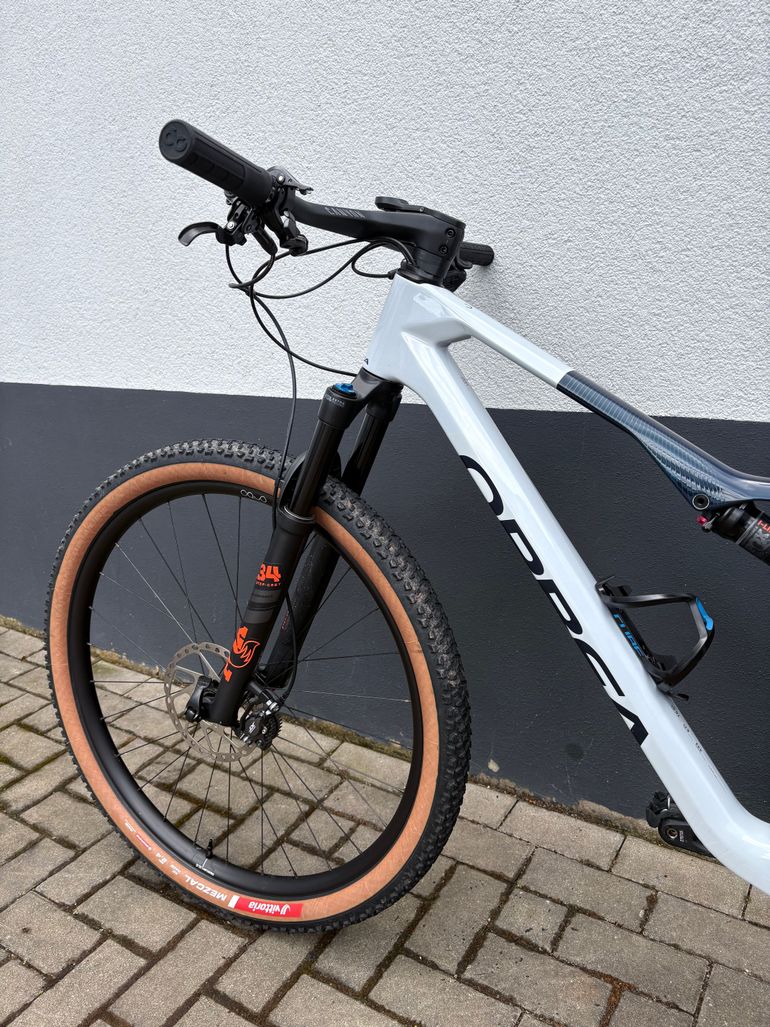 Used Orbea OIZ M11 AXS 2023 2023 Mountainbike — image 7 of 19