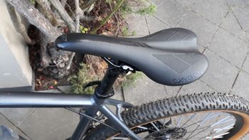 Used Stevens Colorado 401 2022 2022 Mountainbike, Grigio chiaro — image 11 of 11
