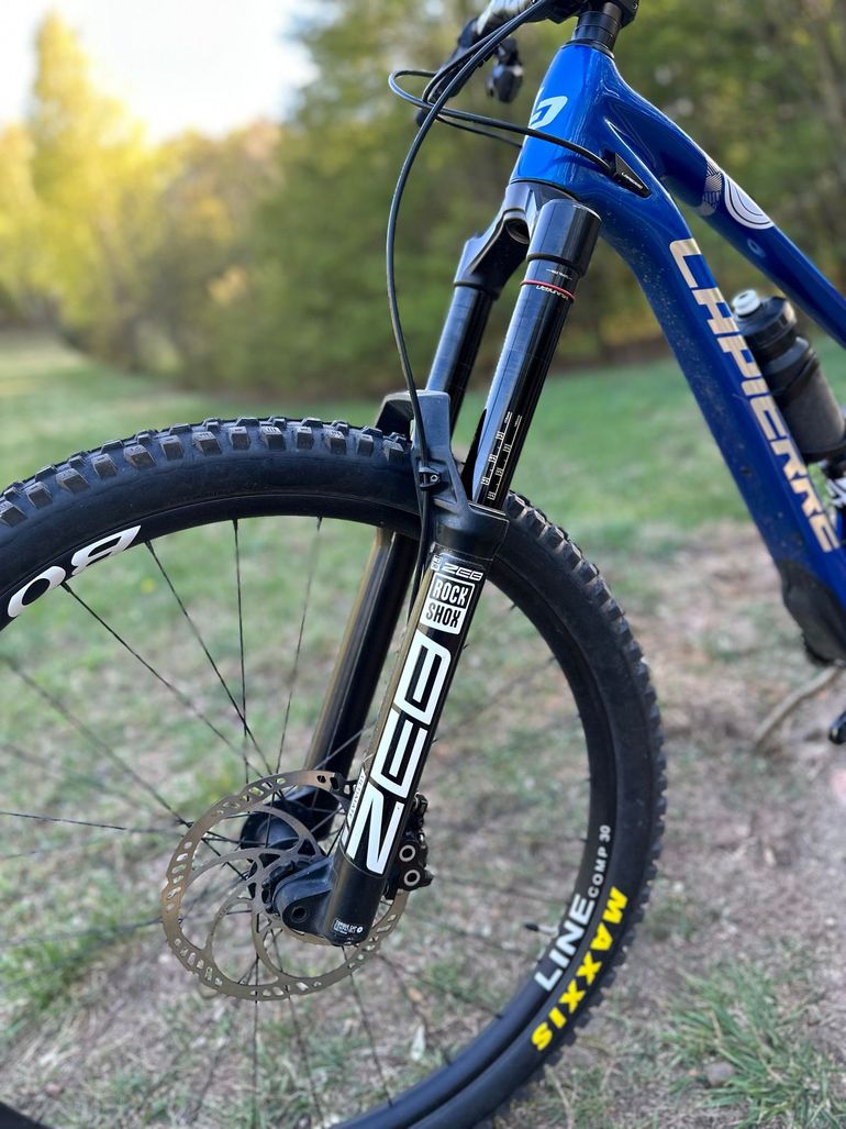 Used Lapierre Spicy CF Team 2023 2023 Mountainbike, Blue — image 4 of 7