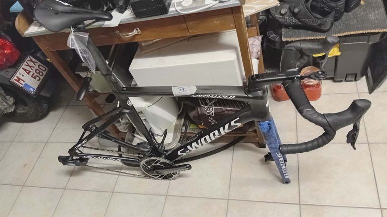 Used Specialized S-Works Tarmac SL7 - SRAM Red eTap AXS 2023 2023 Road & Gravel, Black — image 8 of 8