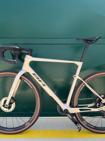 Used BH GRAVELX R 3.5 2025 2025 Road & Gravel — image 10 of 19