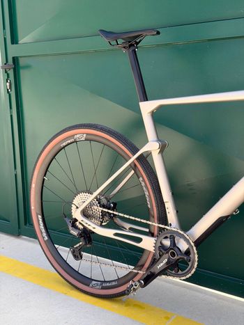 Used BH GRAVELX R 3.5 2025 2025 Road & Gravel — image 3 of 19