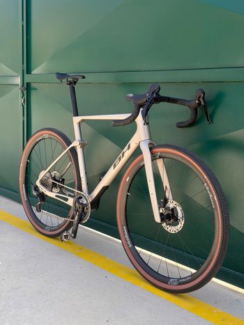 Used BH GRAVELX R 3.5 2025 2025 Road & Gravel — image 4 of 19