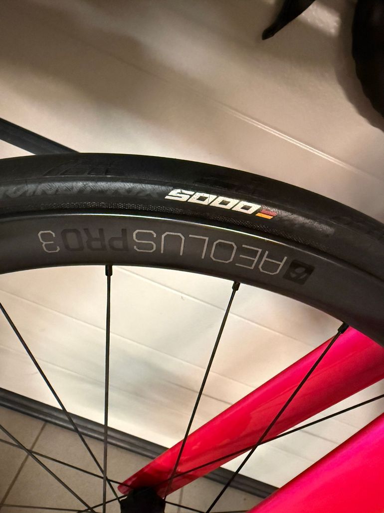 Used Trek Madone SL 6 Disc 2020 2020 Road & Gravel, Purple — image 9 of 10