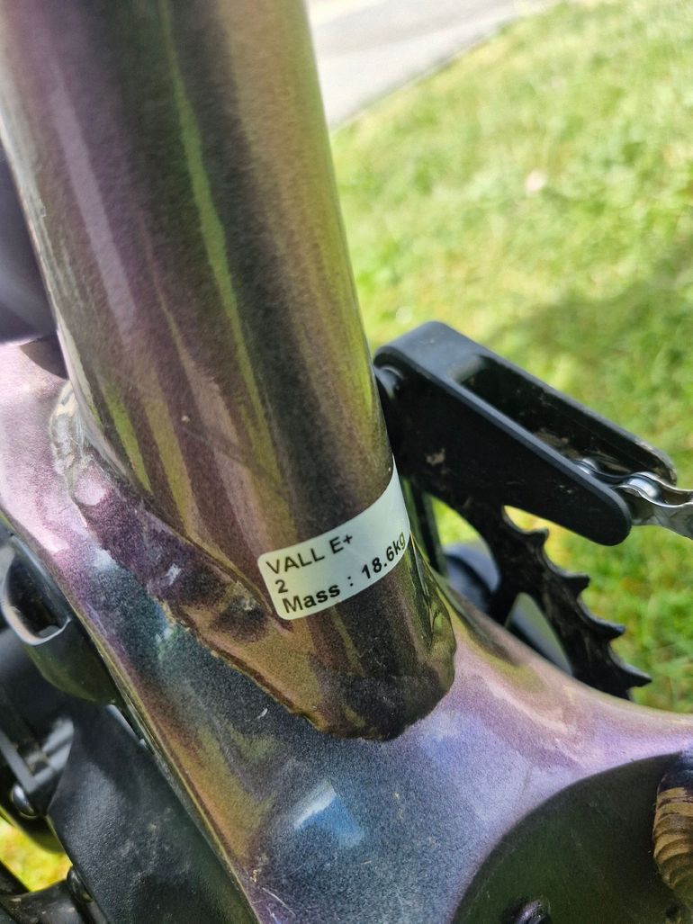 Used Liv Vall E+ 2 2022 2022 Mountainbike, Morado — image 2 of 4