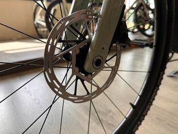 Used CUBE NUROAD C:62 EX 2025 Road & Gravel, White — image 4 of 7