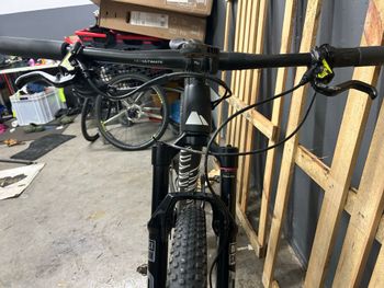 Used Canyon Exceed CF SLX 9.0 Pro Race LTD 2019 2019 Mountainbike — image 3 of 6