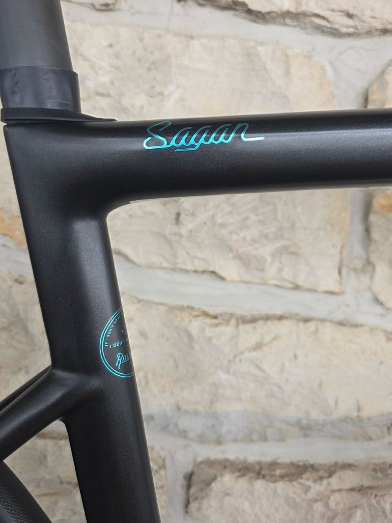 Used Specialized S-Works Tarmac SL6 Disc - Dura Ace Di2 2021 2021 Road & Gravel — image 9 of 28